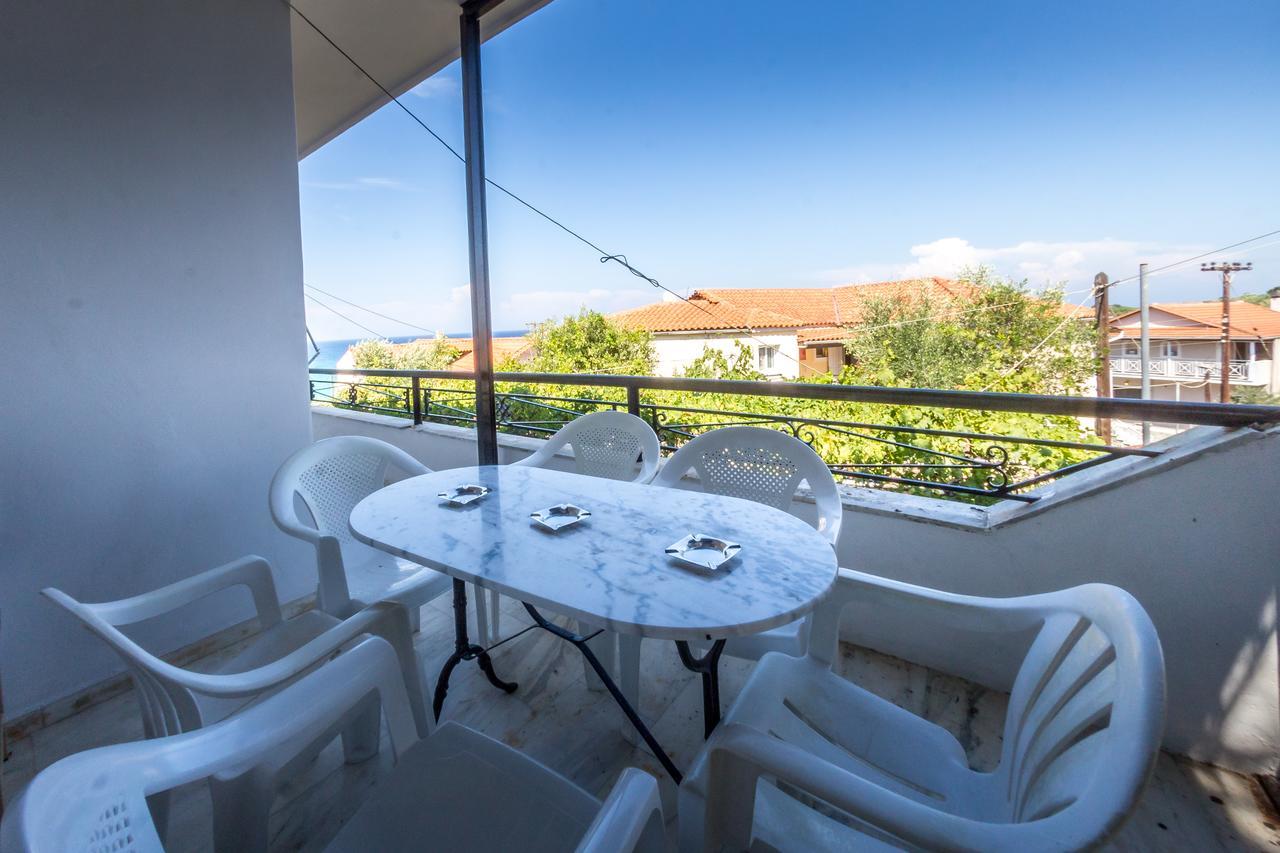 Velendzas Holidays Alykanas  Exterior photo
